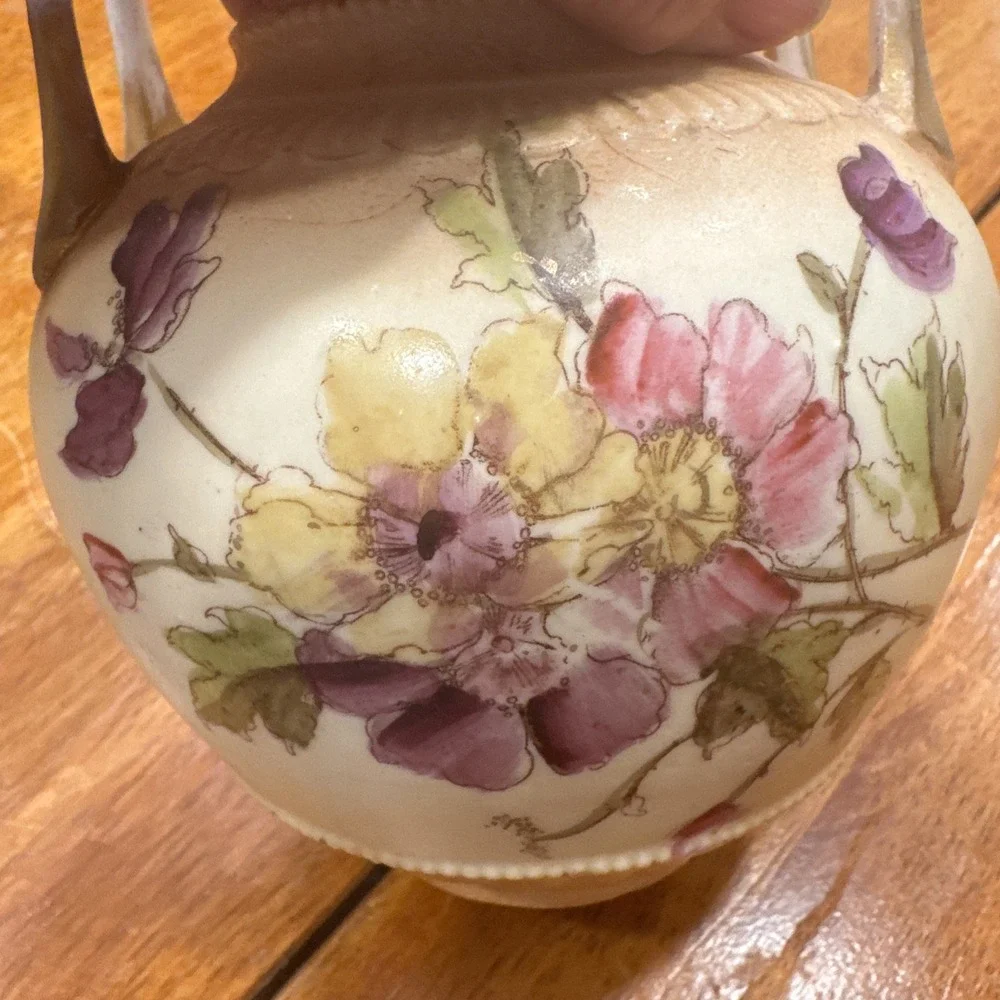 Antique Porcelain Lidded Urn Vase 7
